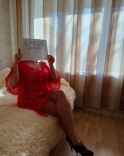 Prostitute i Holbaek - VIP Escorts